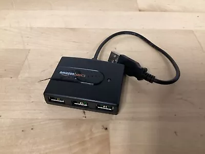 AmazonBasics 4-Port USB To USB 2.0 Ultra-Mini Hub Adapter 3 USB On The Front • $4