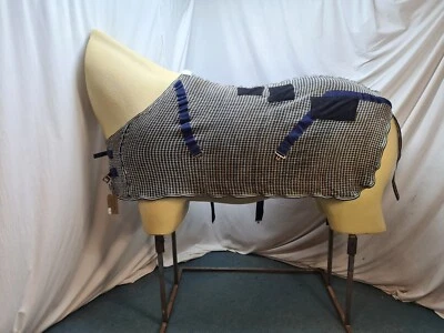 £9.99 • Buy Used 5'0 Waffle Cooler Horse Rug #E062