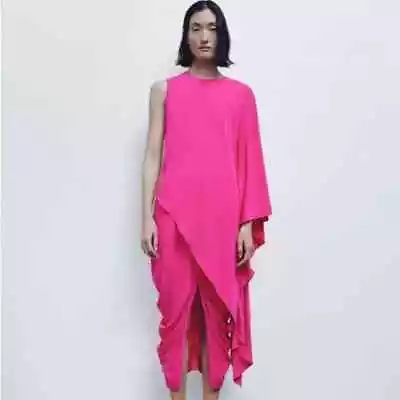 Zara - Asymmetric Top Fuchsia • $39