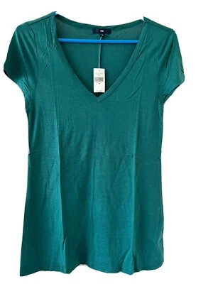$8.99 • Buy NWT GAP Women Short Sleeve Green V Shape T Shirt Size Medium