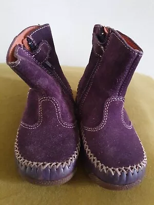 Girls Naturino SUEDE Purple First Shoes UK Size 5 (Eur 22 • £7.99