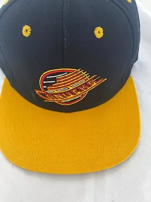 NEW RARE Vancouver Canucks Vintage NHL Hockey Adjustable ZEPHYR HAT • $11.99