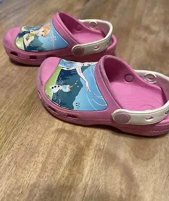 Girls Crocs Disney Frozen Clog Shoes Size 10c • $8