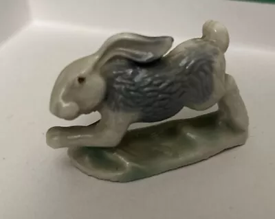 Wade Whimsies 1st Edition Hare  • £3