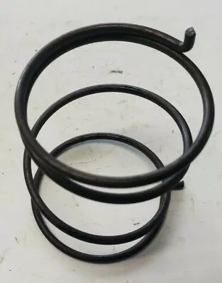 Comet Mini Bike Driven Clutch Spring Black 200371 NOS Vintage Righthand TC88 20  • $14.99