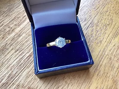 18ct Yellow Gold Solitaire Brilliant Cut 1.23 Carat Natural Diamond Ring Size N. • £1150