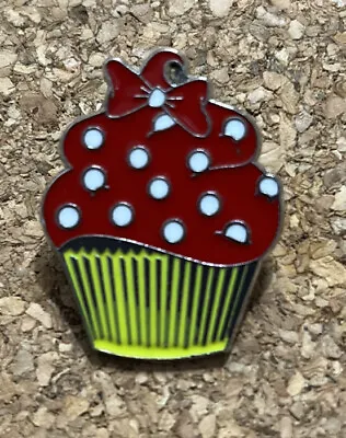 Disney Trading Pin Minnie Mouse Character Cupcake • $4.99