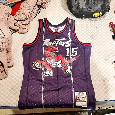 Mitchell & Ness Vince Carter 1998 Toronto Raptors Jersey Men’s Size Medium • $55