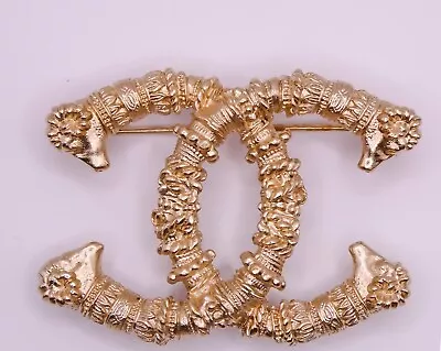 Rare Authentic Chanel Brooch Gold Toned Rams Head Large 2 Inch Cruise Line • $1299