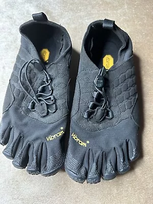 Vibram Five Fingers Shoes Womens 40 Trek Ascent Hiking Sneakers 15M4701 Black • $68.75