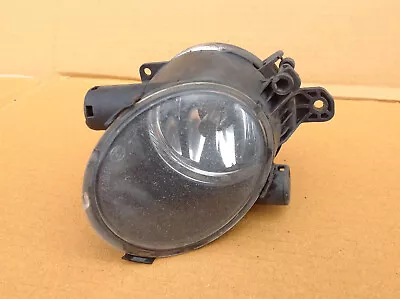 Volvo V70 Mk3 S80 Front Bumper Fog Light Lamp Drivers Right 2008-2013  31213102 • $36.11