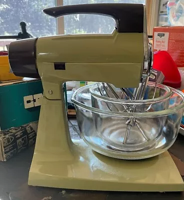 Vintage Kitchenaid Stand Mixer • $100