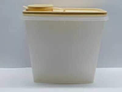 Vintage Tupperware Cereal Keeper 469-14 Storage Container With Beige Lid • $9.29