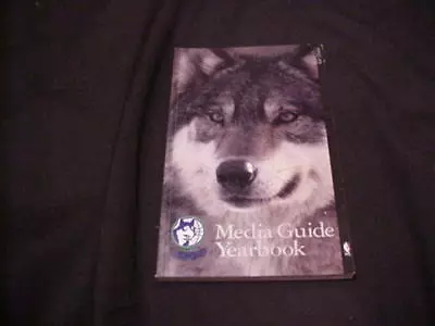 1992-93 MINNESOTA TIMBERWOLVES  Basketball Media Guide • $4.99