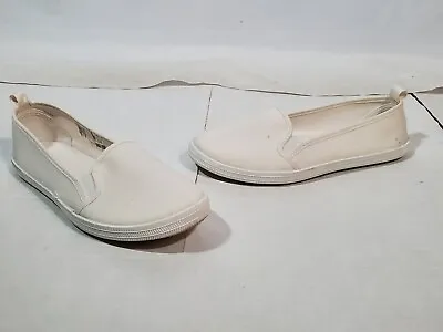 H&m Ivory White Slip On Flat Casual Loafer Shoes Womens 7 • $15