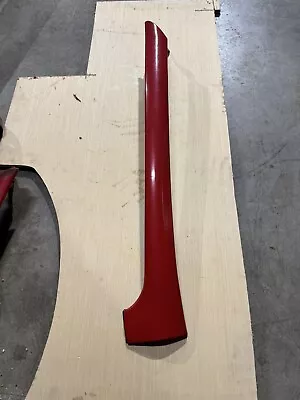 99-04 MUSTANG CONVERTIBLE Passenger WINDSHIELD A PILLAR TRIM PANEL Red • $45