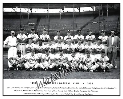 1954 AAA Montreal Royals Team Picture With Names Roberto Clemente  8 X 10 Photo  • $5.99