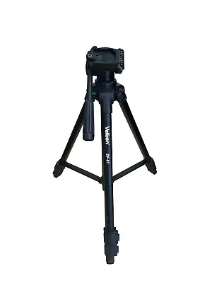 Velbon DF-61 Aluminium Tripod + Pan/Tilt Head • £14.99