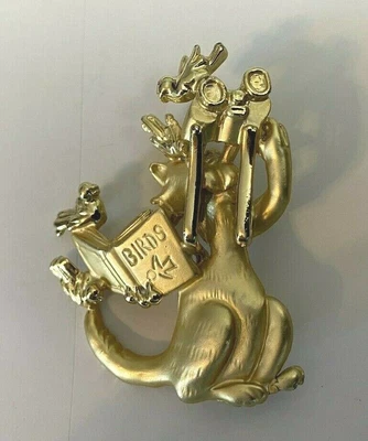 $17.94 • Buy Vtg Birds Cat Brooch/Pin Gold Tone American Jewelry Co' AJC Birdwatching NOS 2 