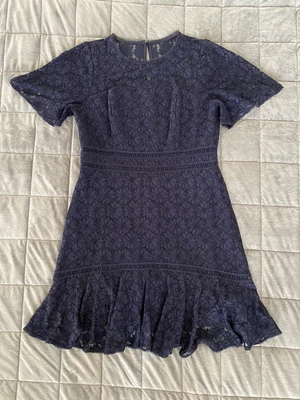 $35 • Buy Women’s Navy Blue Lace Forever New Dress - Worn Once - Size 14