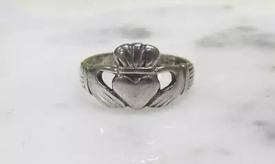 Women's Vintage Sterling Silver Claddagh Ring ~ Size 6.25 ~ 3.2g ~ 11-K690 • $24.99