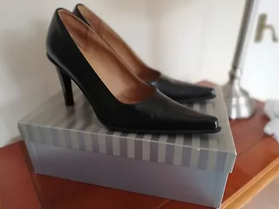 Wallis Ladies Black Leather  Stiletto Heel Court Shoes Size 4D UK/37 EU  • £8.99