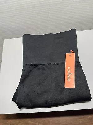 Colsie Women's Black  Seamless Ribbed Leggings Large NWT Priced To Sell DEAL • $5.99