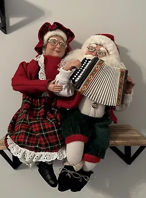 Santa Mrs Claus Animated Playing Accordion Couple Christmas Carols Works Box • $19.99