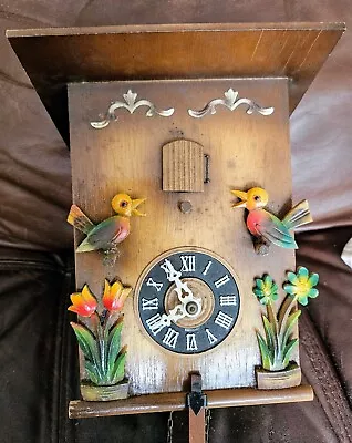 Vintage German Cuckoo Clock. • $76