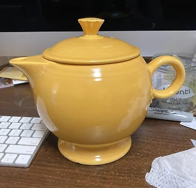 Vintage  Original Yellow  Fiesta  Large Tea Pot & Lid • $39