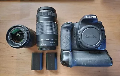 Canon 70D Incl. Batt. Grip 2 Lenses (Canon Efs 18-55mm 75-300mm) 2 Batteries • $400