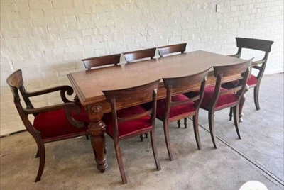 $250 • Buy Vintage Dinning Table And Chairs