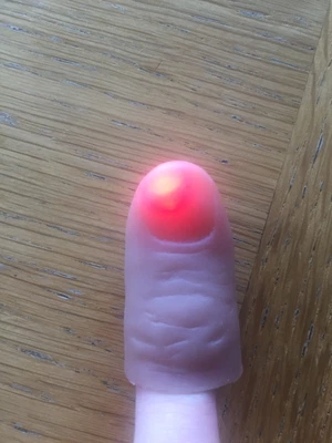 £0.99 • Buy Magic Trick Thumb Tip Silicone LED Light Up