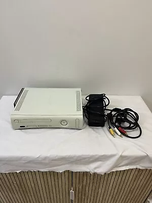 Microsoft Xbox 360 White Console • $29.99