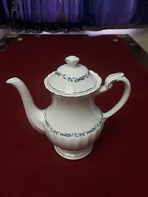 J.&G. Meakin England Classic White Teapot 9.5  Tall • £43.43