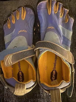 Women’s Vibram Five Fingers Komodo Sport Blue W3664 Running Shoes Size 41 • $39.99