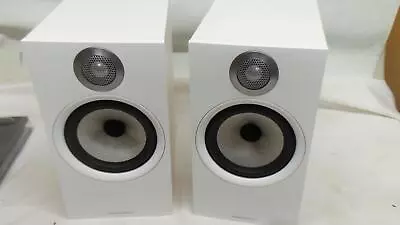 B&W 606 Loudspeakers • £250