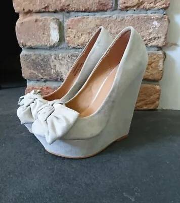 Miss Selfridge Grey Suede Wedges High Heels Bows Shoes Size 3 • £15