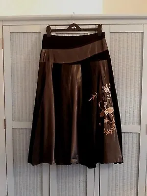 'Lisa Campione' UK 12 Black & Grey Taffeta Panel Skirt Embroidered L35  • £7.75