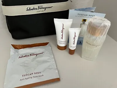 $75 • Buy VINTAGE Singapore Airlines X Salvatore Ferragamo First Class Airline Amenity Kit