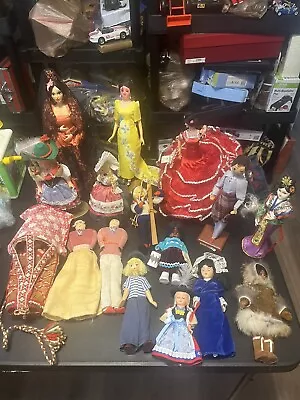 Vintage Ethnic Dolls From Around The World Lot Of 16 Dolls • $20