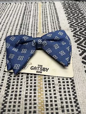 VINTAGE 1960s Original Blue Geometric Retro Suave Gatsby Bow Tie NWT • $39.90