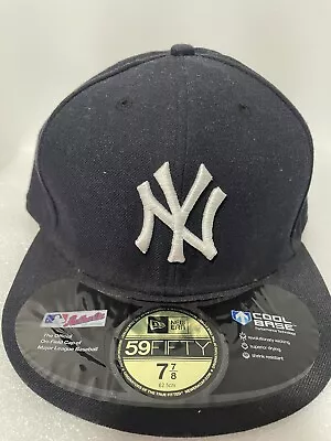 New York Yankees New Era 59fifty Fitted Hat Cap NEW W/ Decal • $25