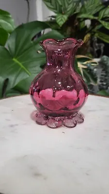 Art Glass Cranberry Vase With Petsl Base • $19.99