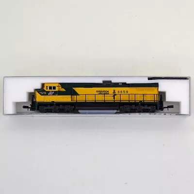 $102.80 • Buy KATO 176-3307 N Scale Locomotive C44-9W CNW Operation Lifesaver # 8659