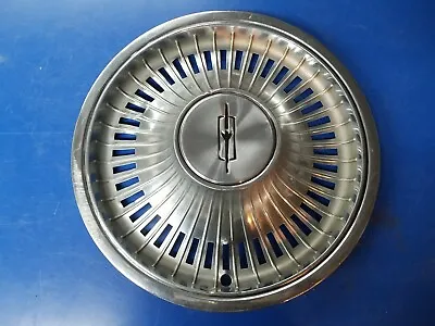 *ONE* Vintage 1972-1973 Oldsmobile Cutlass 14  Hubcap Wheel Cover USED • $31.99