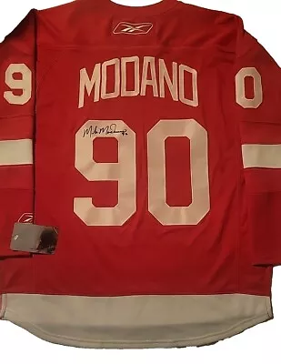 Mike Modano Signed Detroit Red Wings Jersey Hockey Large GUARANTEED AUTHENTIC  • $300