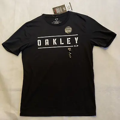 Oakley T Shirt Mens Medium Blackout NWT SO Double Stack Ohydrolix Moisture Mgmt • $19.95