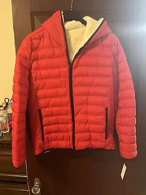 DKNY Men's Quilted Reversible Sherpa Jacket In Red *Brand New* • $30