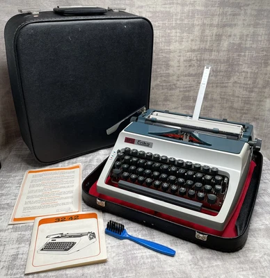 £89.99 • Buy Rare Vintage Erika Daro Model 42 Portable Typewriter Good Condition Working